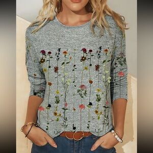 Women’s Long Sleeve Top Medium